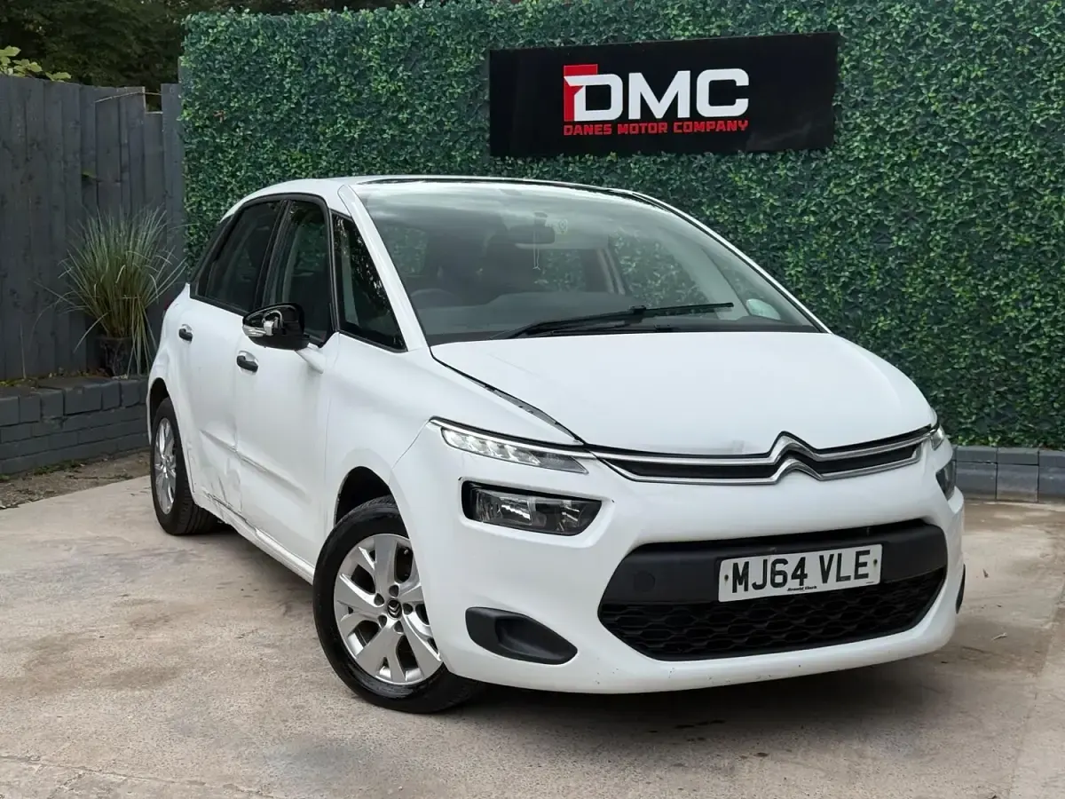Used Citroën C4 Picasso VTR Sport 2014 White MPV