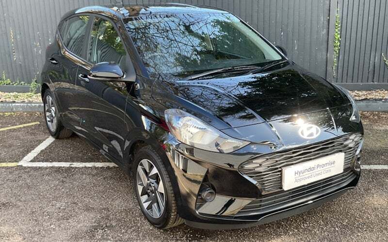 Black Used 2024 Hyundai i10 Advanced Hatchback | £14,325 (Fair price) - Image 1/4