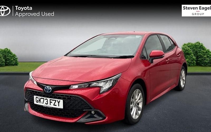 Used Toyota Corolla 140 HP (102 kW) 2026 Hatchback