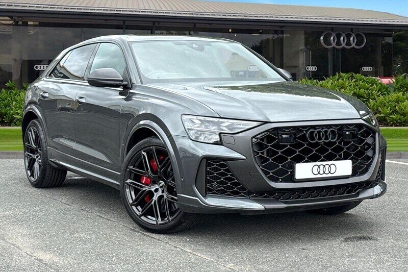 Grey New 2025 Audi RS Q8 Performance SUV | £151,155 (Fair price) - Image 1/4