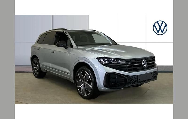 Other New 2025 VW Touareg Black Edition SUV | £68,484 (Fair price) - Image 1/4