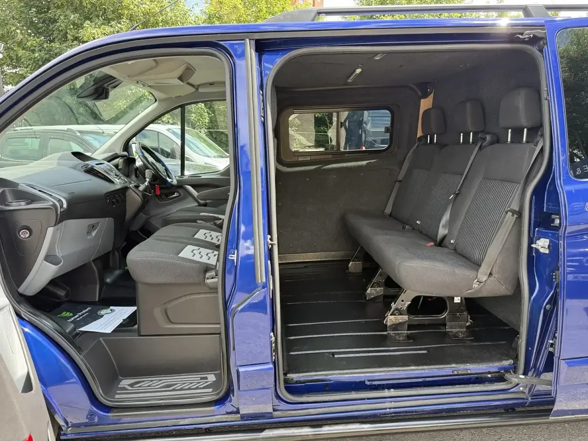 Used Ford Transit Custom Limited 170 HP (125 kW) 2017 Blue Van