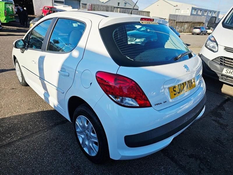 Used Peugeot 207 Active 2012 White Hatchback