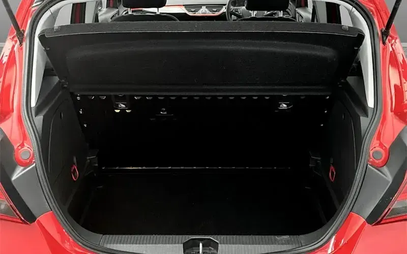 Used Vauxhall Corsa 75 HP (55 kW) 2019 Red Hatchback