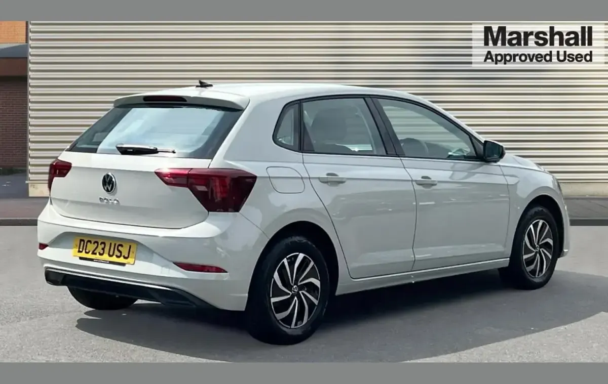 Used VW Polo Life 95 HP (69 kW) 2023 Grey Hatchback
