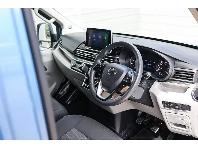 Used Maxus V90 2021 Blue Van