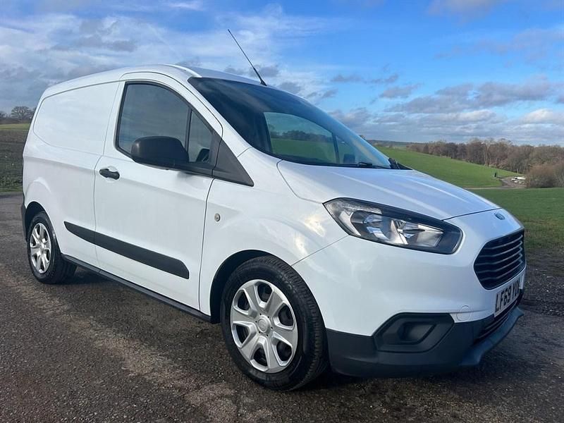 White Used 2019 Ford Transit Trend Van | £7,290 (Super price) - Image 1/4