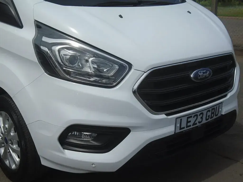 Used Ford Transit Custom Limited 2023 White