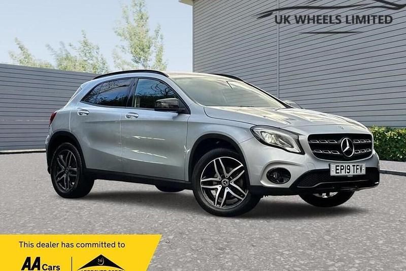 Silver Used 2019 Mercedes GLA180 Urban SUV | £15,190 (Good price) - Image 1/1