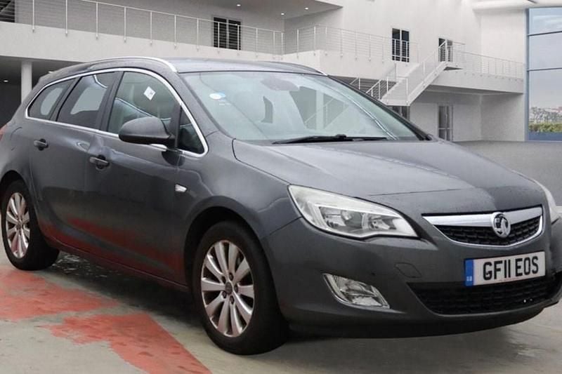 Used Vauxhall Astra 2011 Grey Estate