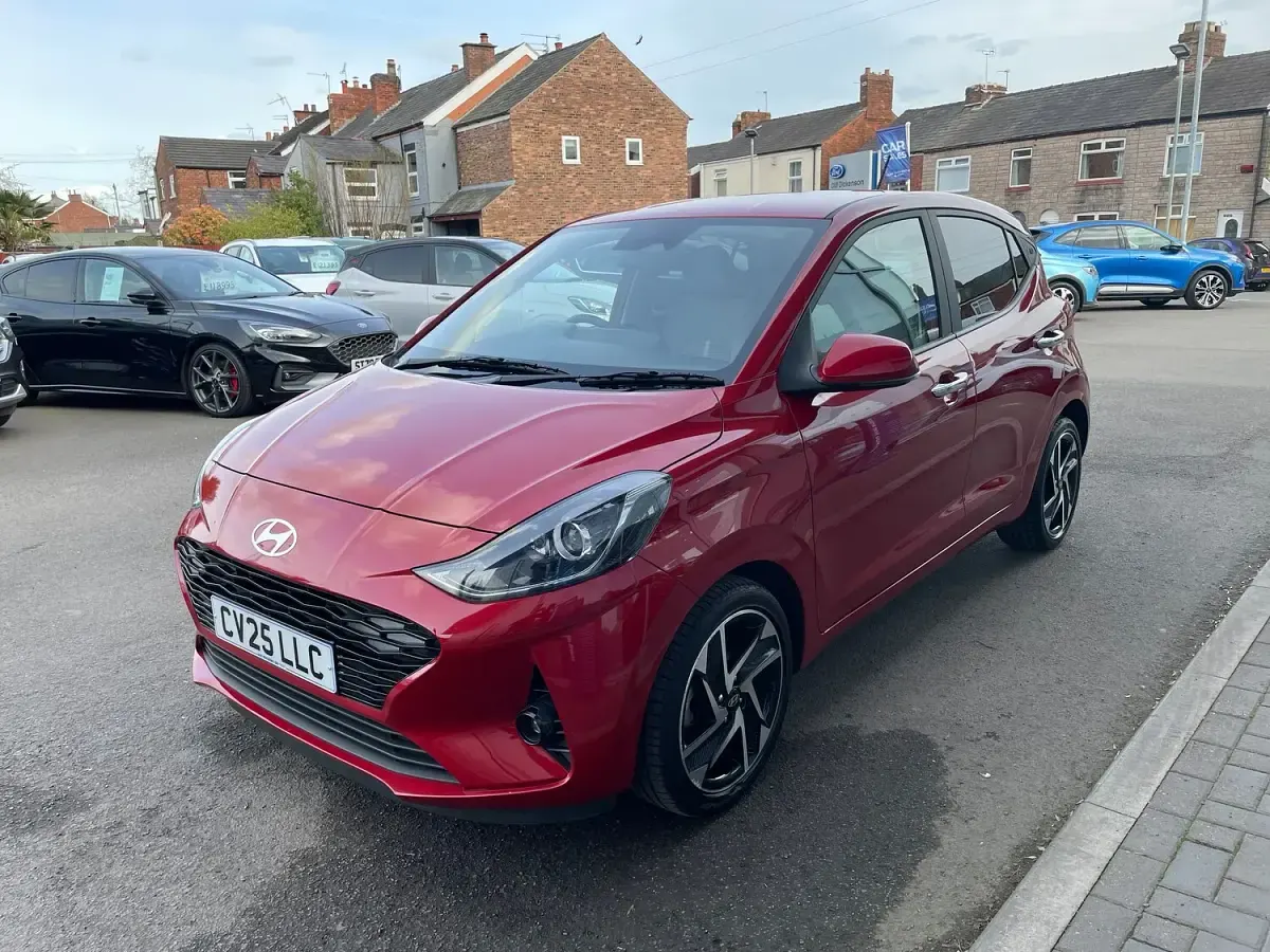 Used Hyundai i10 Premium 2025 Red Hatchback