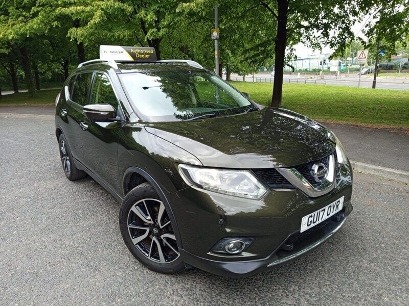 Green Used 2017 Nissan X-Trail N-Vision SUV | £9,750 (Fair price) - Image 1/4