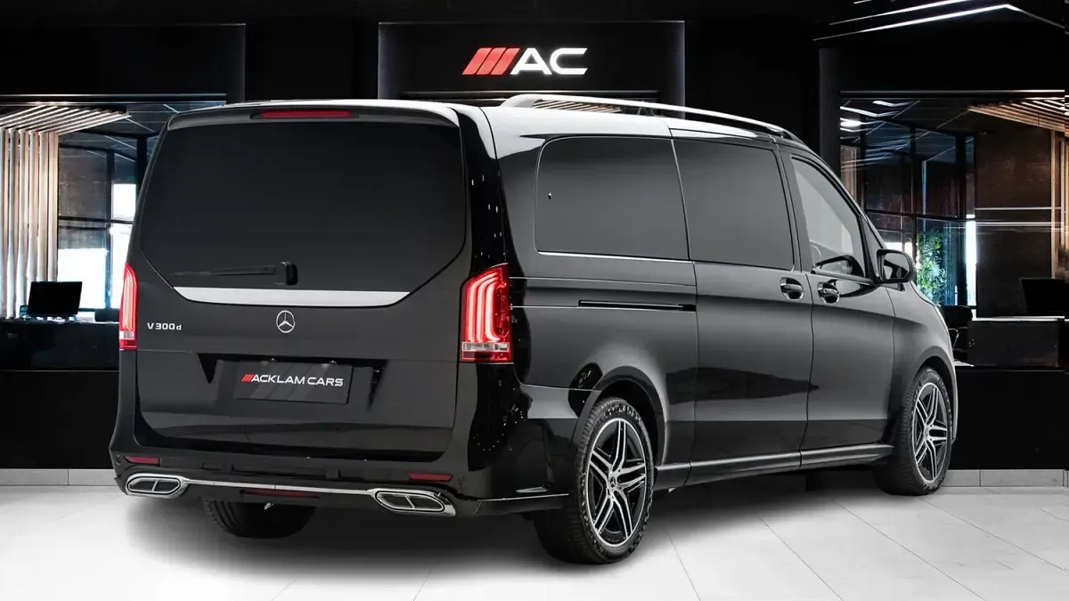 Used Mercedes V300 AMG line 2023 Black MPV