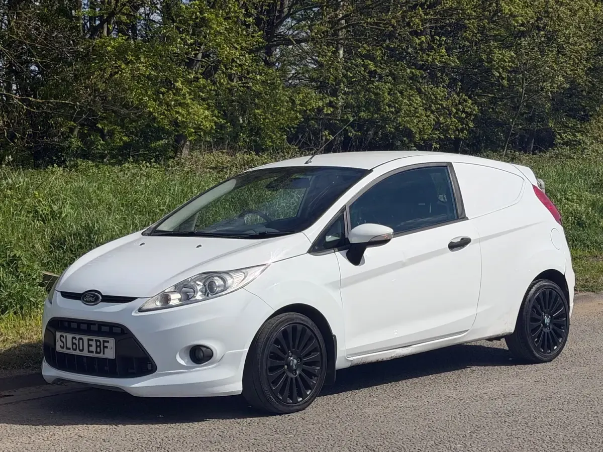 Used Ford Fiesta Sport 2010 White Van