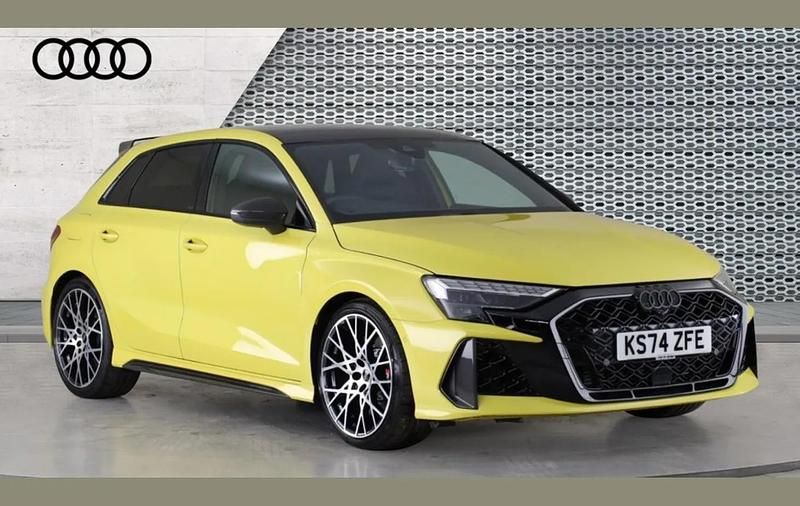 Used Audi RS3 Comfort 400 HP (294 kW) 2025 Yellow Sedan