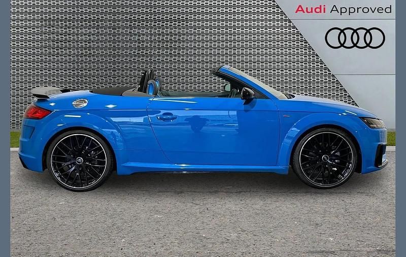 Used Audi TT Roadster Black Edition 194 HP (142 kW) 2022 Blue Cabriolet