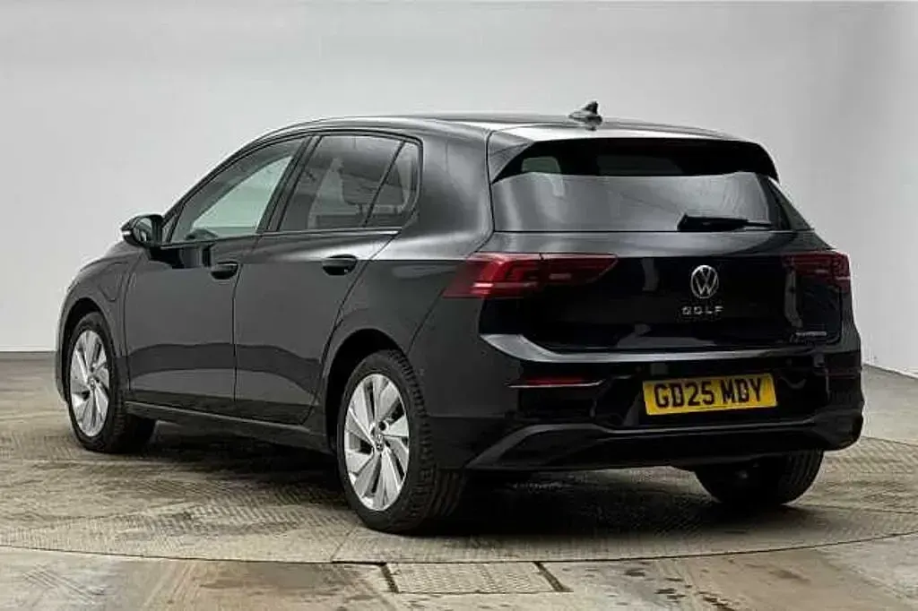 Used VW Golf VIII Match 204 HP (150 kW) 2025 Black Hatchback