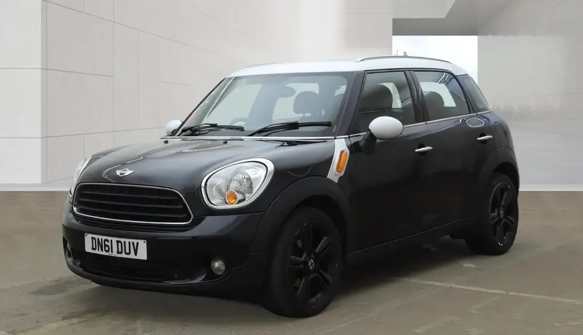 Used Mini Cooper D 2011 Black Hatchback