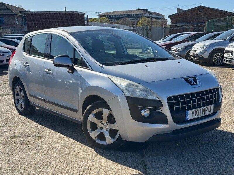 Silver Used 2011 Peugeot 3008 Sport SUV | £1,388 (Super price) - Image 1/4