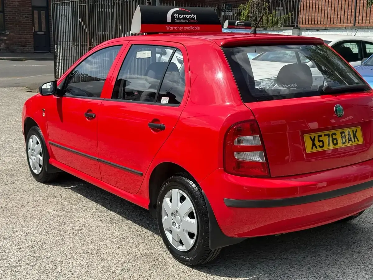 Used Skoda Fabia Classic 2000 Red Hatchback