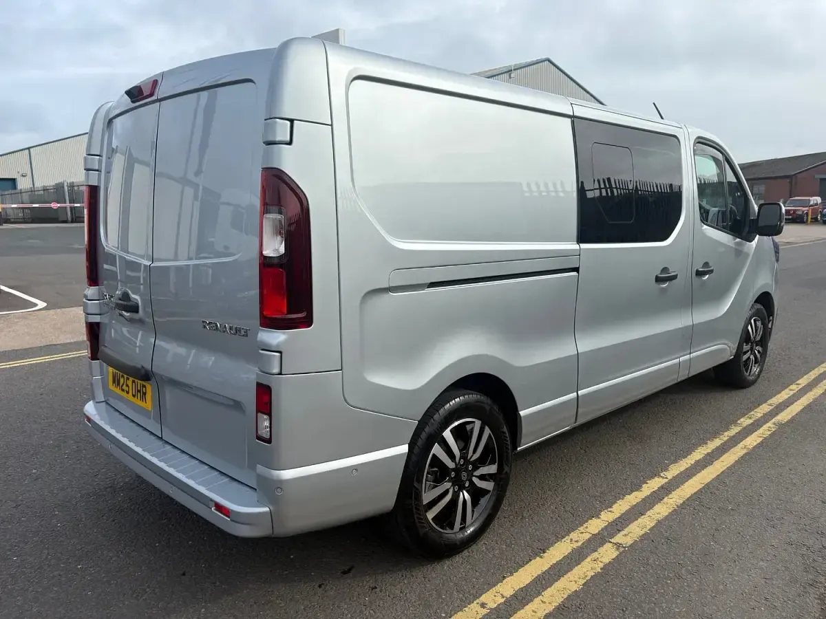 Used Renault Trafic 2025 Grey MPV