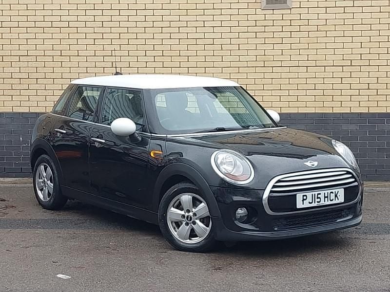 Used Mini Cooper D 116 HP (85 kW) 2015 Black Hatchback