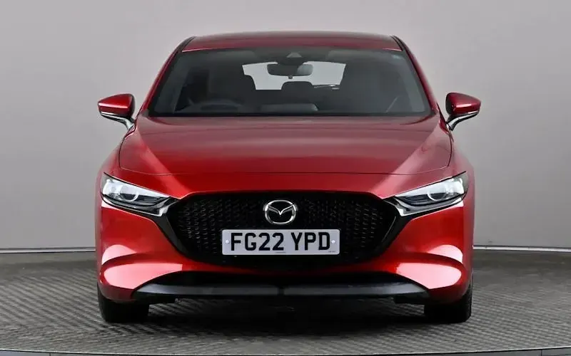 Used Mazda 3 122 HP (89 kW) 2022 Red Hatchback