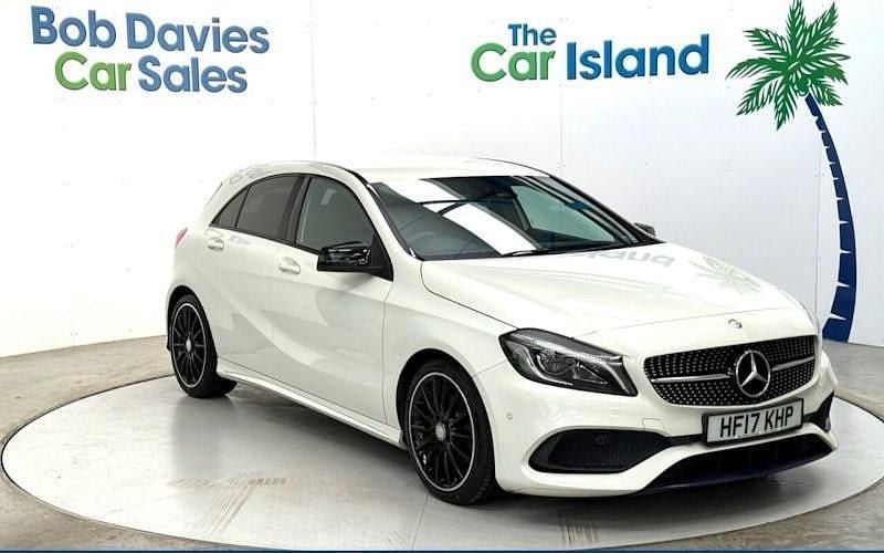 Used Mercedes A160 AMG line 102 HP (75 kW) 2017 White Hatchback