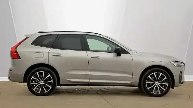 Used Volvo XC60 Ultra 250 HP (183 kW) 2025 SUV