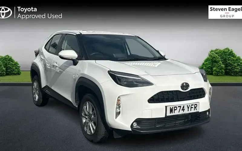 Used Toyota Yaris Hybrid 116 HP (85 kW) 2026 Estate