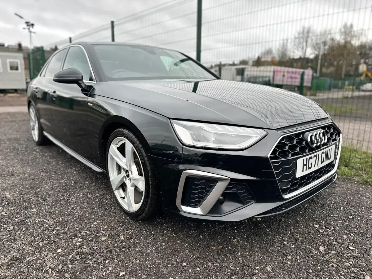 Used Audi A4 S-Line 190 HP (139 kW) 2022 Black Sedan