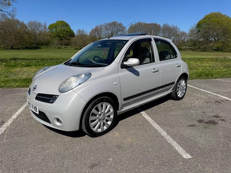 Begagnad Nissan Micra 88 HK (64 kW) 2007 Silver Halvkombi