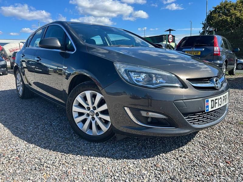 Grey Used 2013 Vauxhall Astra Elite Hatchback | £3,995 (Fair price) - Image 1/4