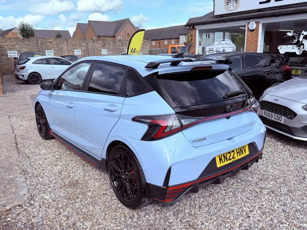 Używany Hyundai i20 204 KM (150 kW) 2022 Niebieski Hatchback