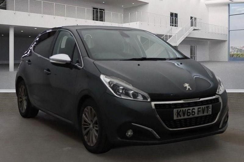 Grey Used 2016 Peugeot 208 Allure Hatchback | £3,795 (Fair price) - Image 1/1