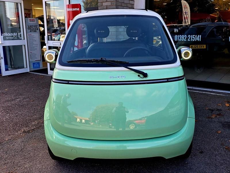 New Micro Microlino 11 kW (15 HP) 2025 Green/white Hatchback