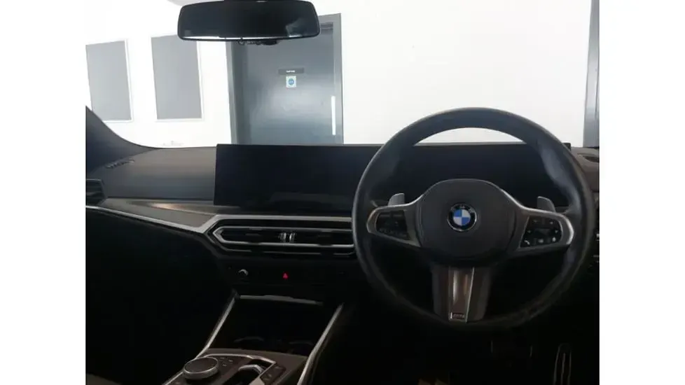 Used BMW 320 M Sport 184 HP (135 kW) 2023 Black sapphire Sedan