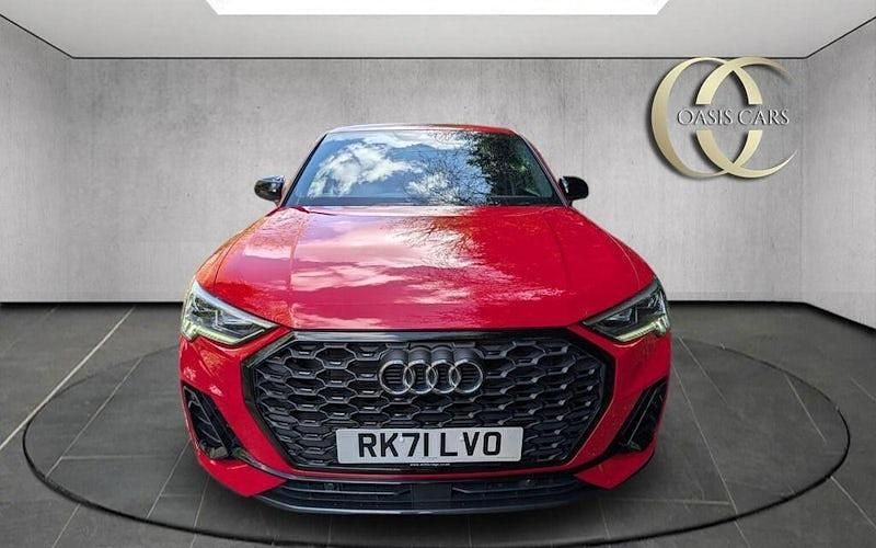 Begagnad Audi Q3 Black Edition 150 HK (110 kW) 2023 SUV
