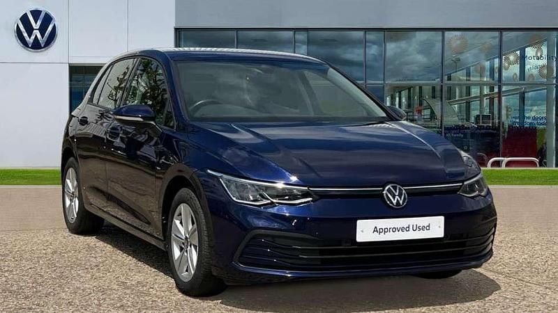 Atlantic blue metallic Used 2023 VW Golf VIII Life Hatchback | £20,040 (Good price) - Image 1/4