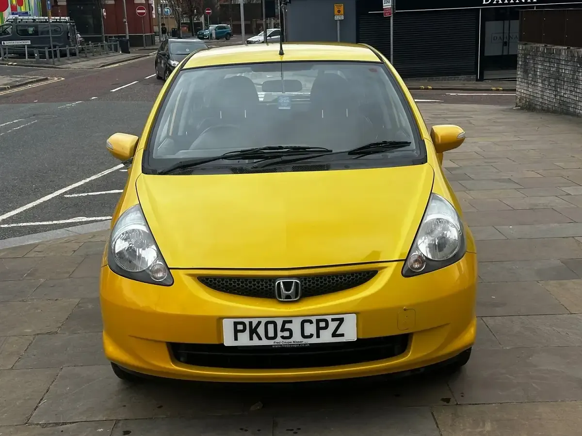 Used Honda Jazz SE 2005 Yellow Hatchback