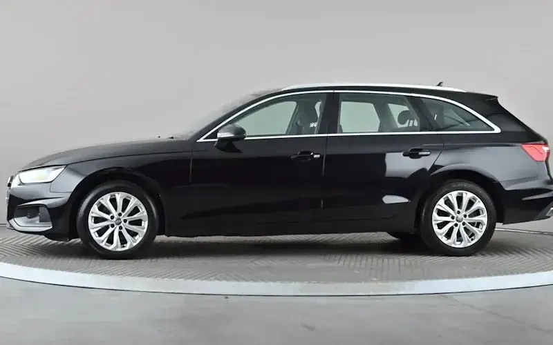 Used Audi A4 Premium 136 HP (100 kW) 2020 Black Estate