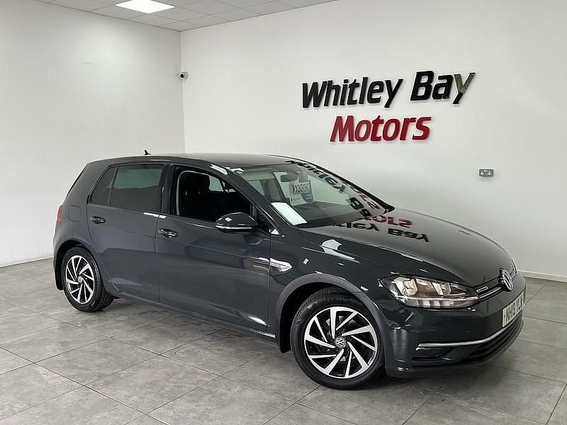Used VW Golf VII Match 130 HP (95 kW) 2019 Grey Hatchback