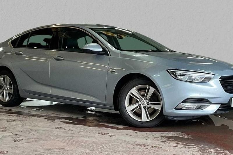 Used 2017 Vauxhall Insignia Sport | £7,130 (Fair price) - Image 1/1