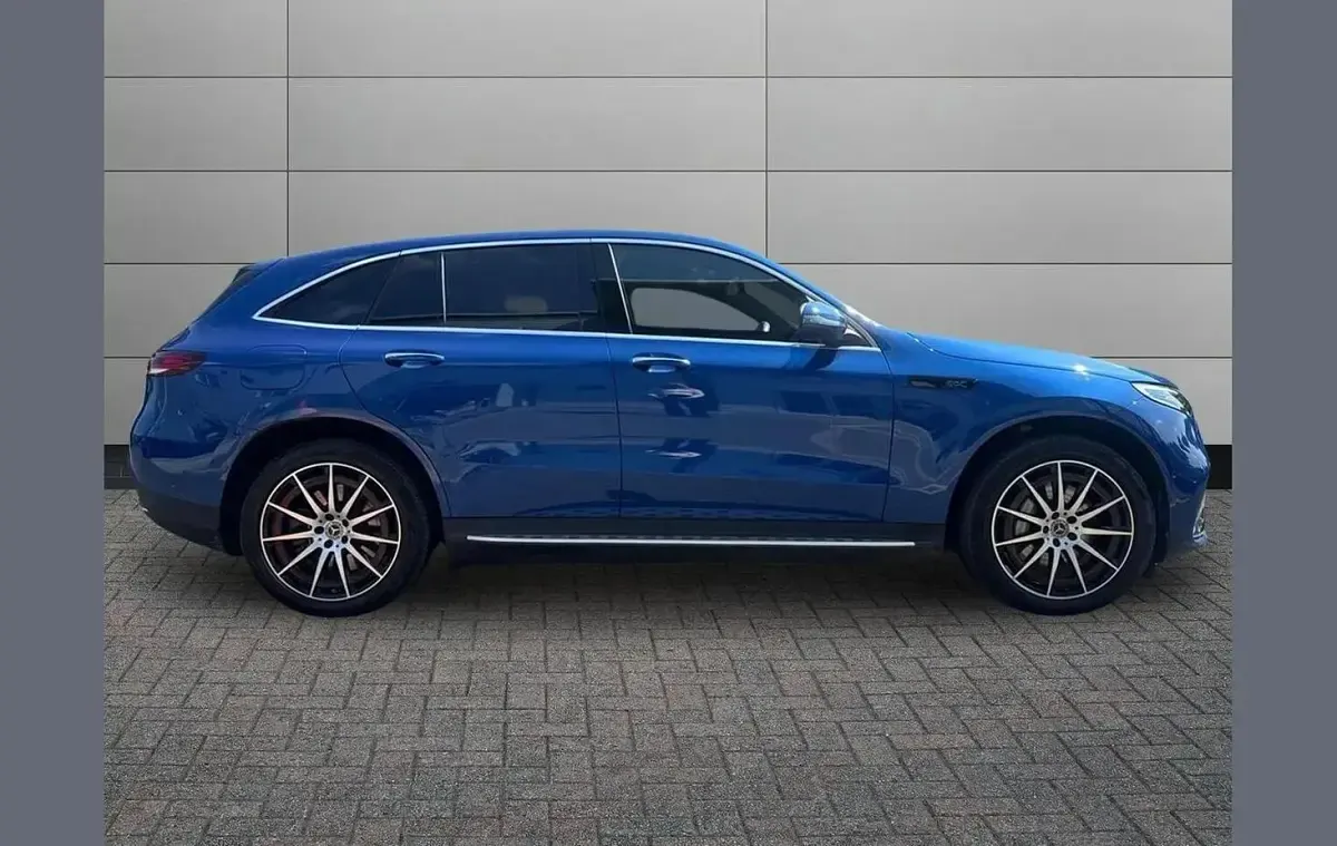 Used Mercedes EQC400 AMG line 300 kW (408 HP) 2023 Blue SUV