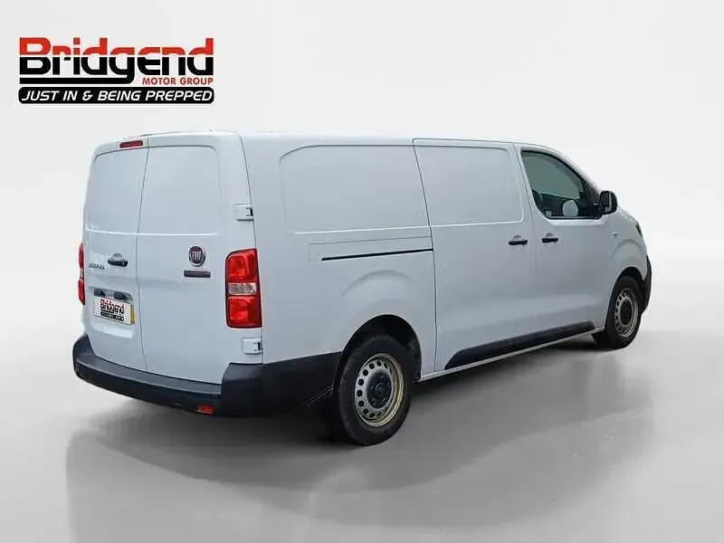 Used Fiat Scudo S 100 HP (73 kW) 2023 White Van