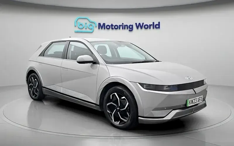 Used Hyundai Ioniq Premium 125 kW (170 HP) 2024 Hatchback