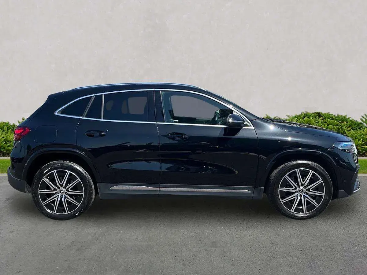Usado Mercedes EQA250+ Executive 139 kW (190 HP) 2024 Preto SUV