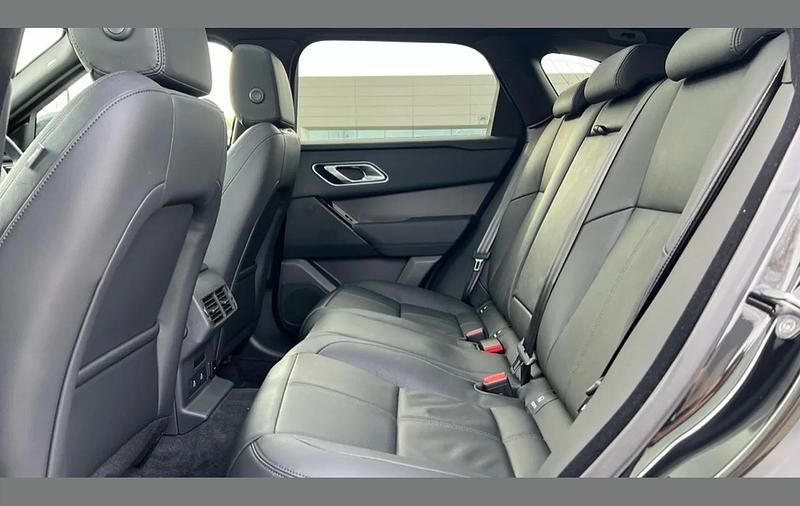 Used Land Rover Range Rover Velar SE Dynamic 204 HP (150 kW) 2025 Metallic  santorini black SUV