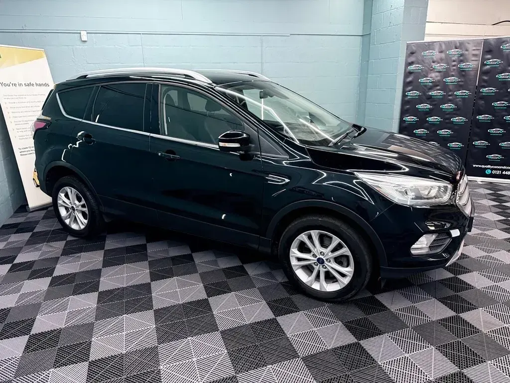 Used Ford Kuga Titanium 120 HP (88 kW) 2018 Black SUV