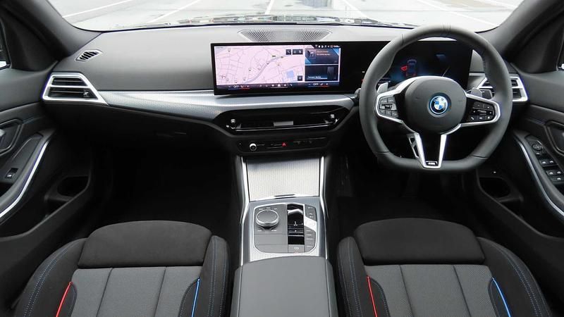 Used BMW 330e M Sport 288 HP (211 kW) 2025 Black